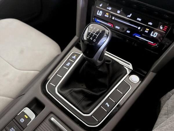 Used Volkswagen Arteon 2022 for sale - 76036284: Photo 25