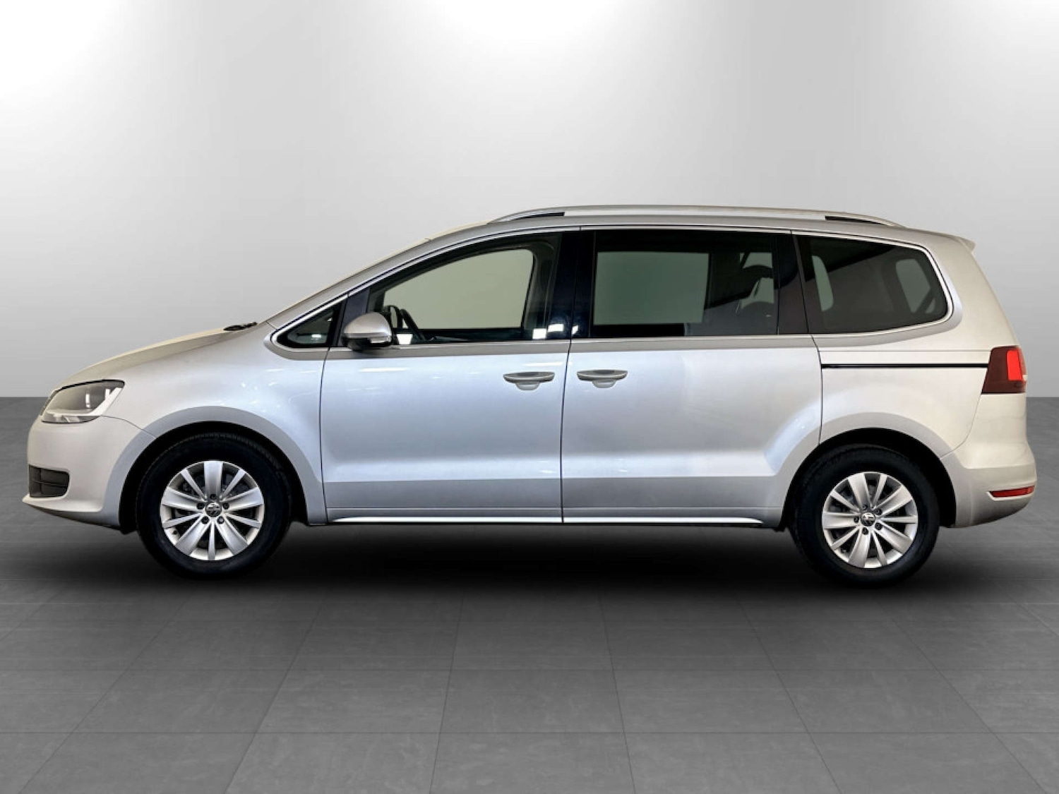 Used Volkswagen Sharan 2022 for sale - 77185418: Photo 7