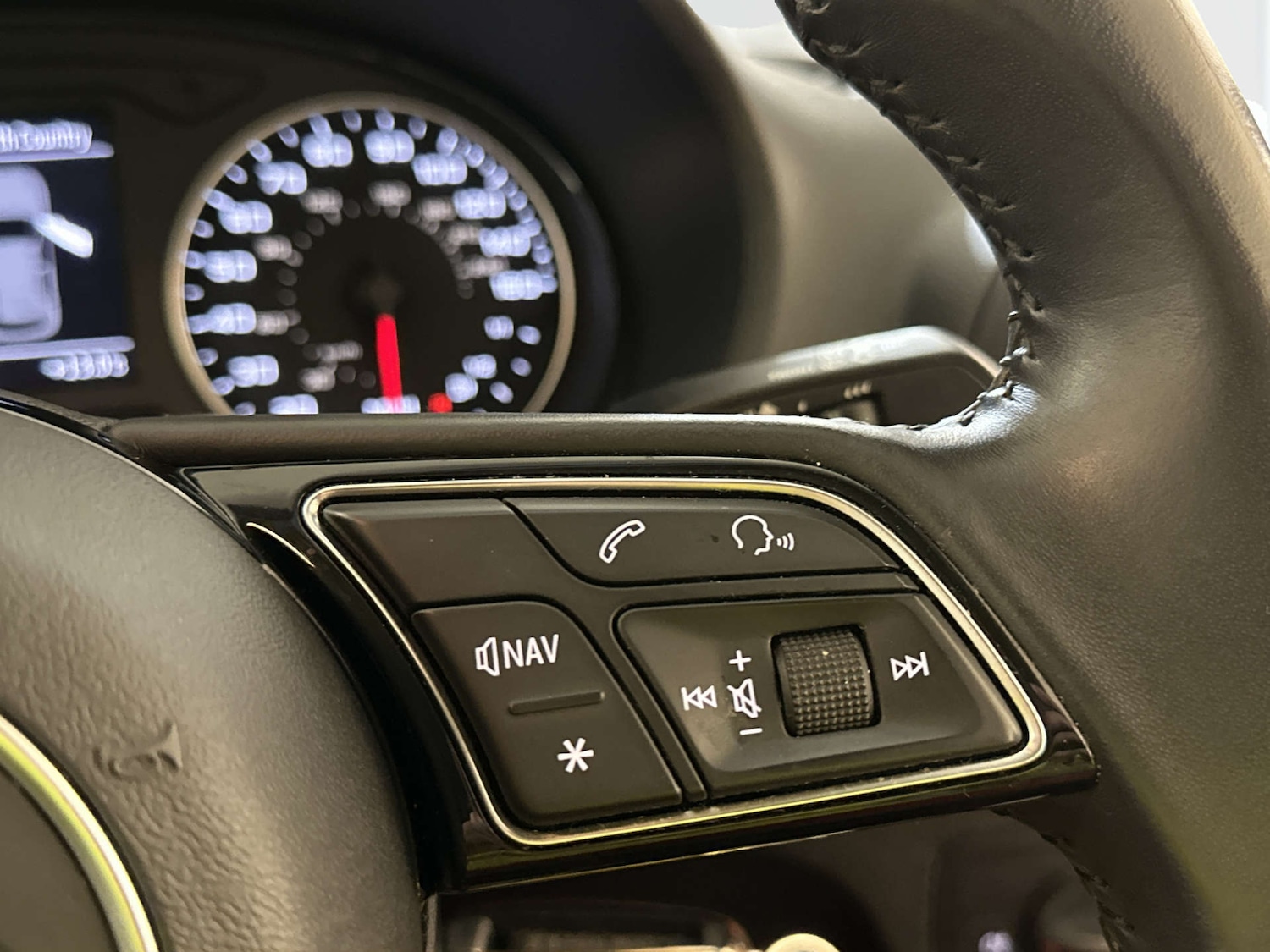 Used Audi Q2 2018 for sale - 78094470: Photo 19