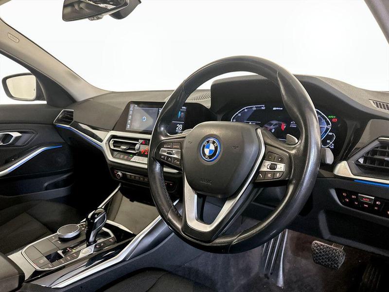 Used BMW 3 Series 2021 for sale - 76405258: Photo 15