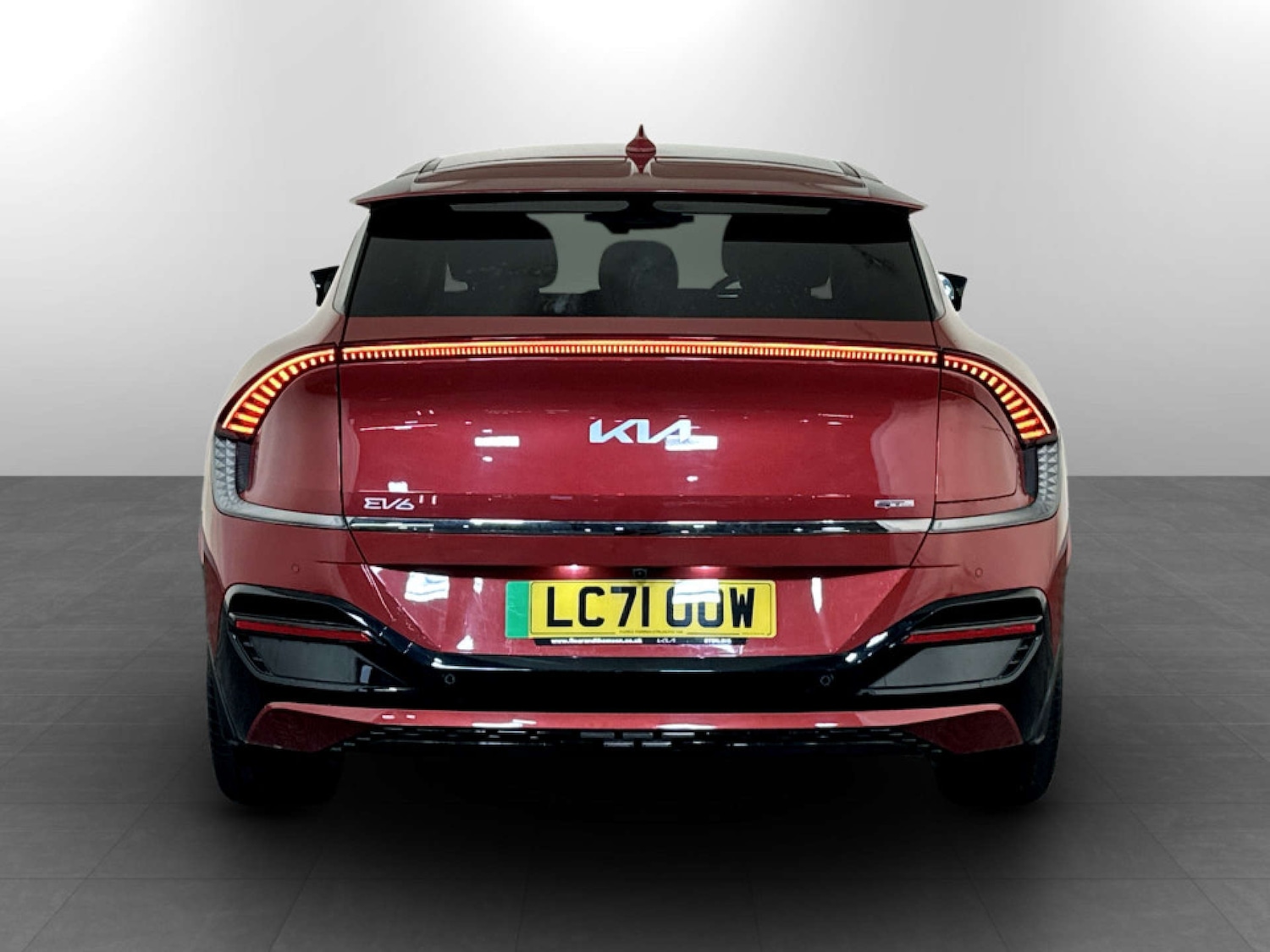 Used Kia EV6 2021 for sale - 77406132: Photo 9