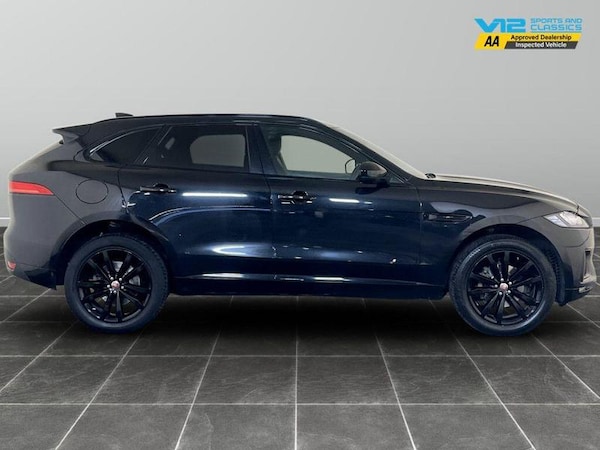 Used Jaguar F-Pace 2020 for sale - 76234754: Photo 11