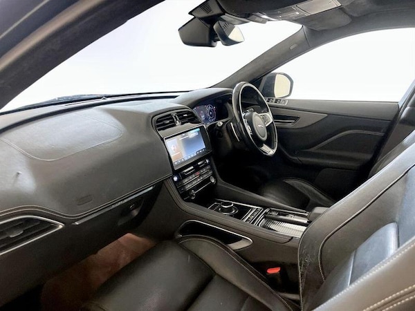 Used Jaguar F-Pace 2020 for sale - 76234754: Photo 12