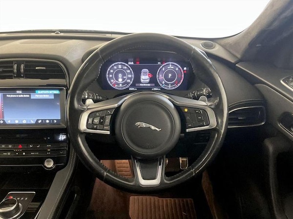 Used Jaguar F-Pace 2020 for sale - 76234754: Photo 17