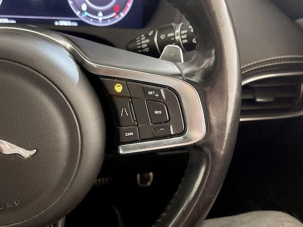 Used Jaguar F-Pace 2020 for sale - 76234754: Photo 20