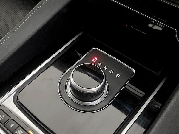 Used Jaguar F-Pace 2020 for sale - 76234754: Photo 26