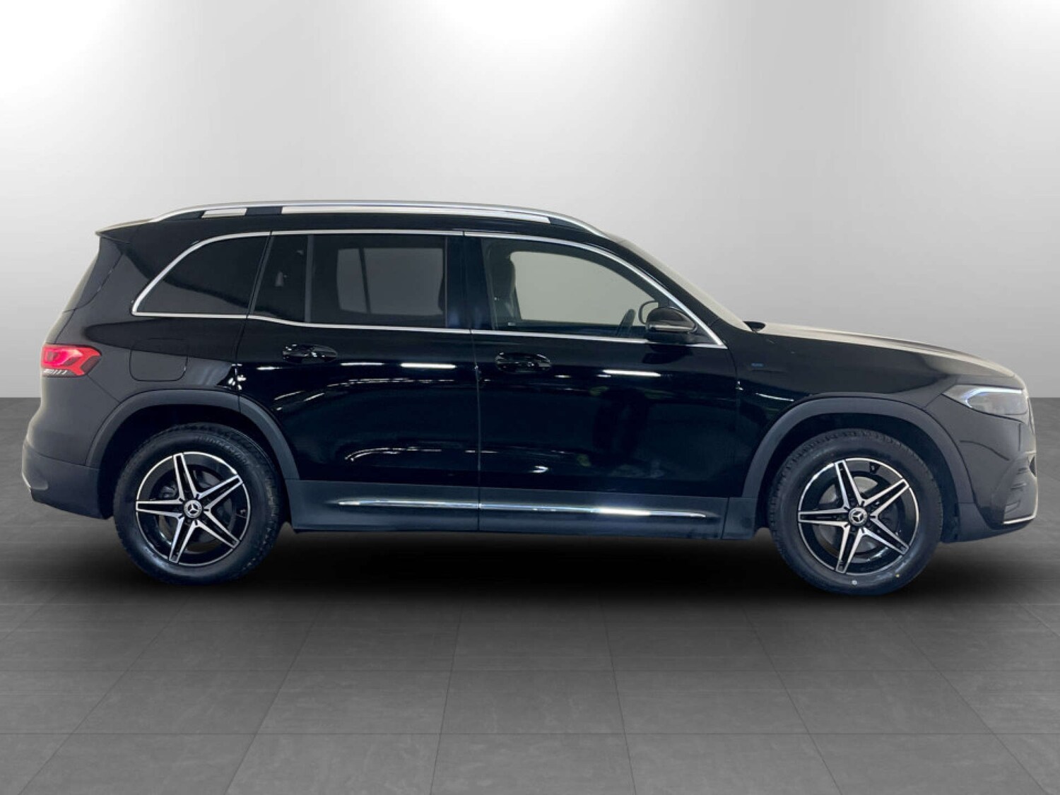 Used Mercedes-Benz EQB 2023 for sale - 77712949: Photo 11