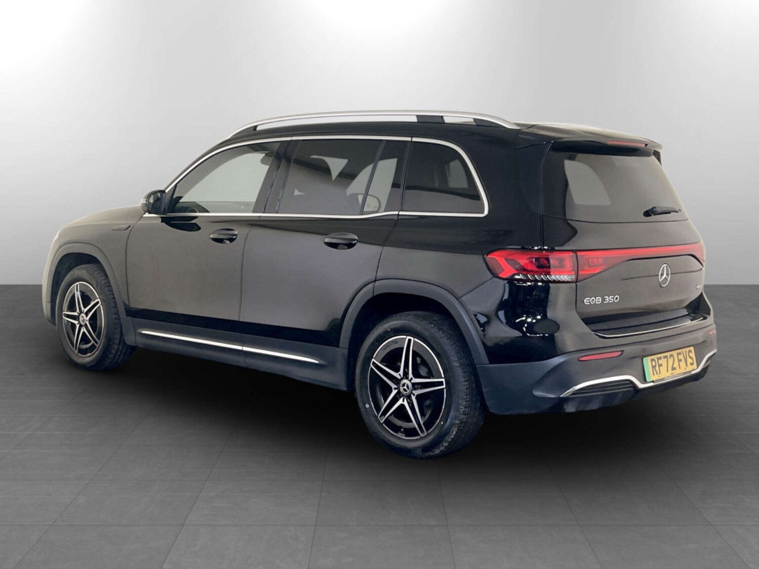 Used Mercedes-Benz EQB 2023 for sale - 77712949: Photo 8