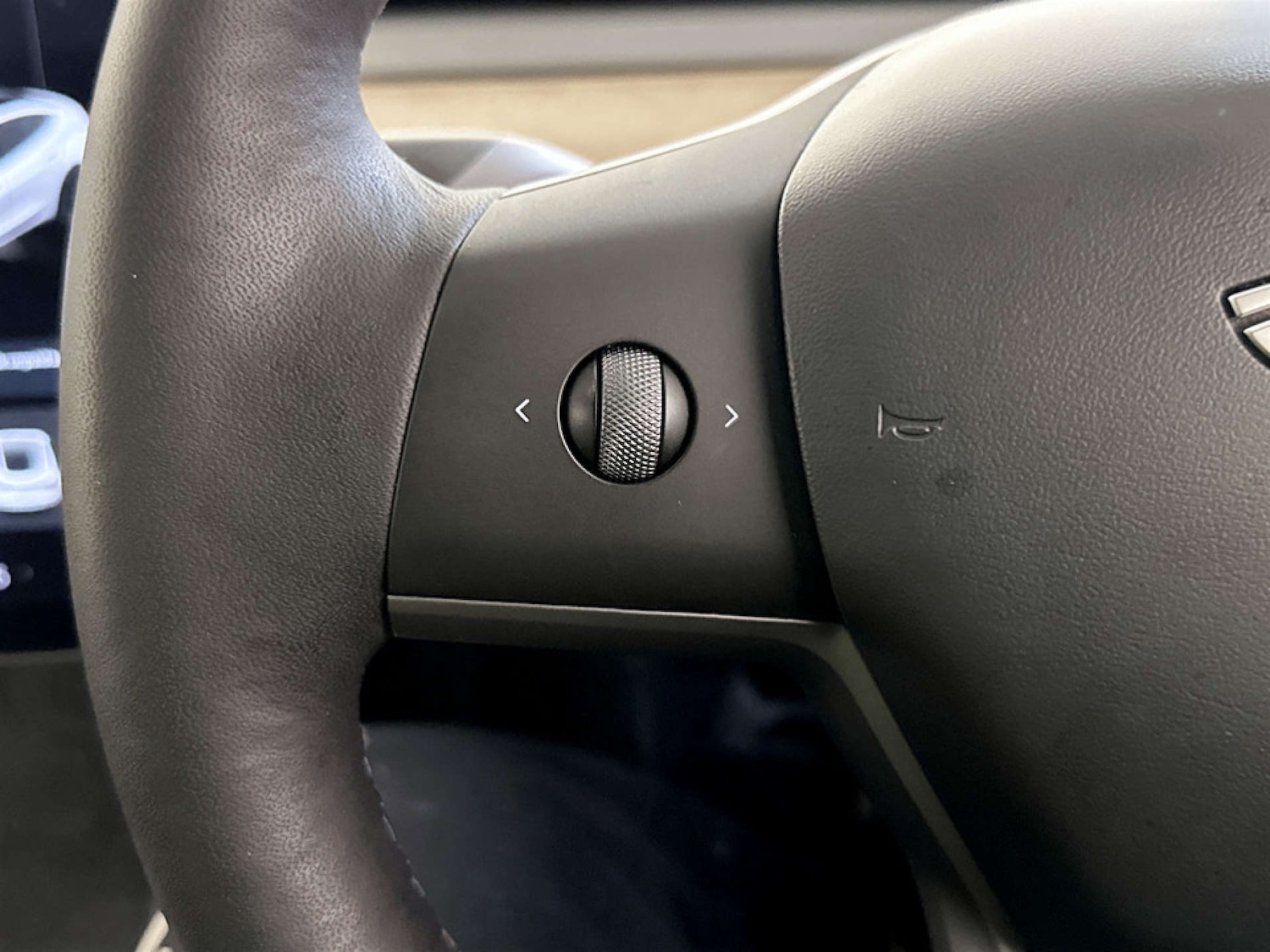 Used Tesla Model 3 2021 for sale - 77639578: Photo 17