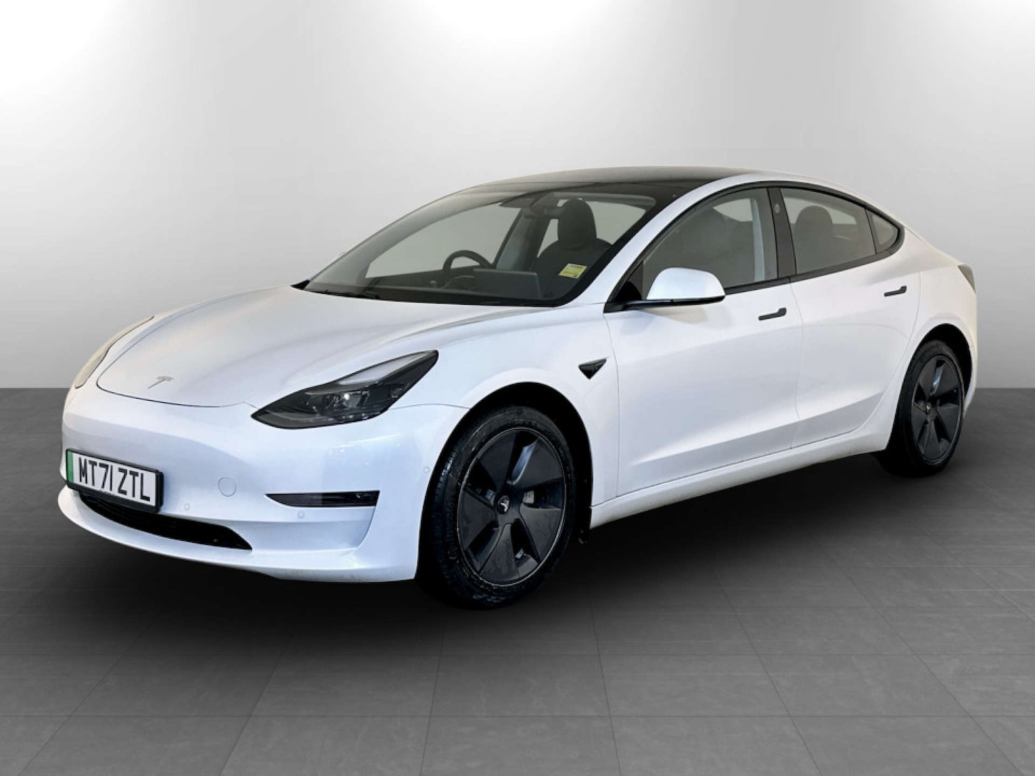 Used Tesla Model 3 2021 for sale - 77639578: Photo 6