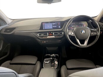 Used BMW 1 Series 2022 for sale - 77406112: Photo