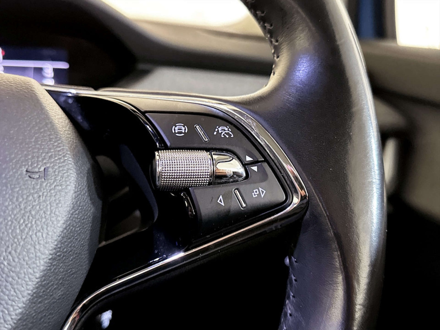 Used Skoda Enyaq 2021 for sale - 77643151: Photo 19