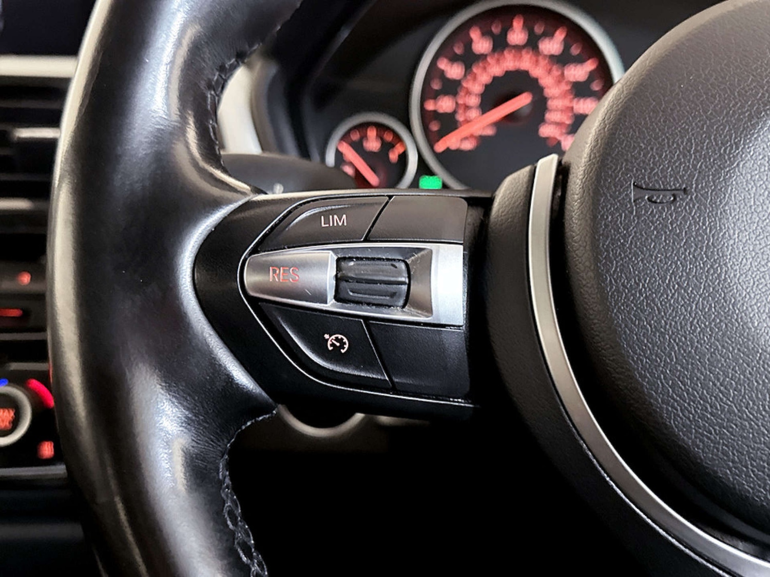 Used BMW 4 Series 2016 for sale - 77617094: Photo 17