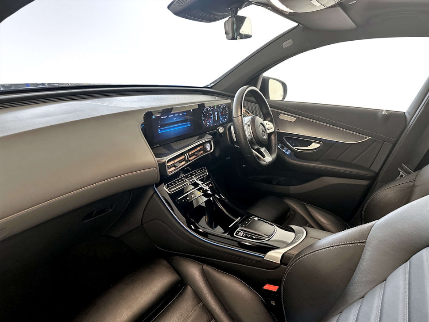 Used Mercedes-Benz EQC 2022 for sale - 77802008: Photo 12