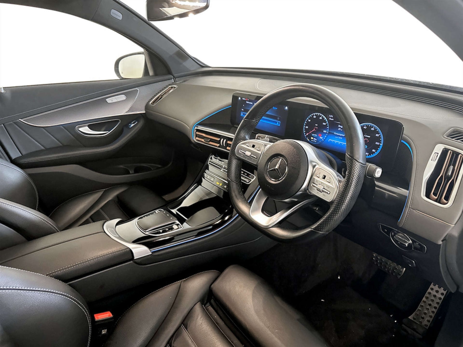 Used Mercedes-Benz EQC 2022 for sale - 77802008: Photo 17