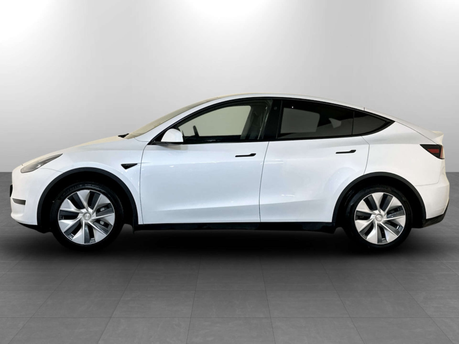 Used Tesla Model Y 2023 for sale - 77567791: Photo 7