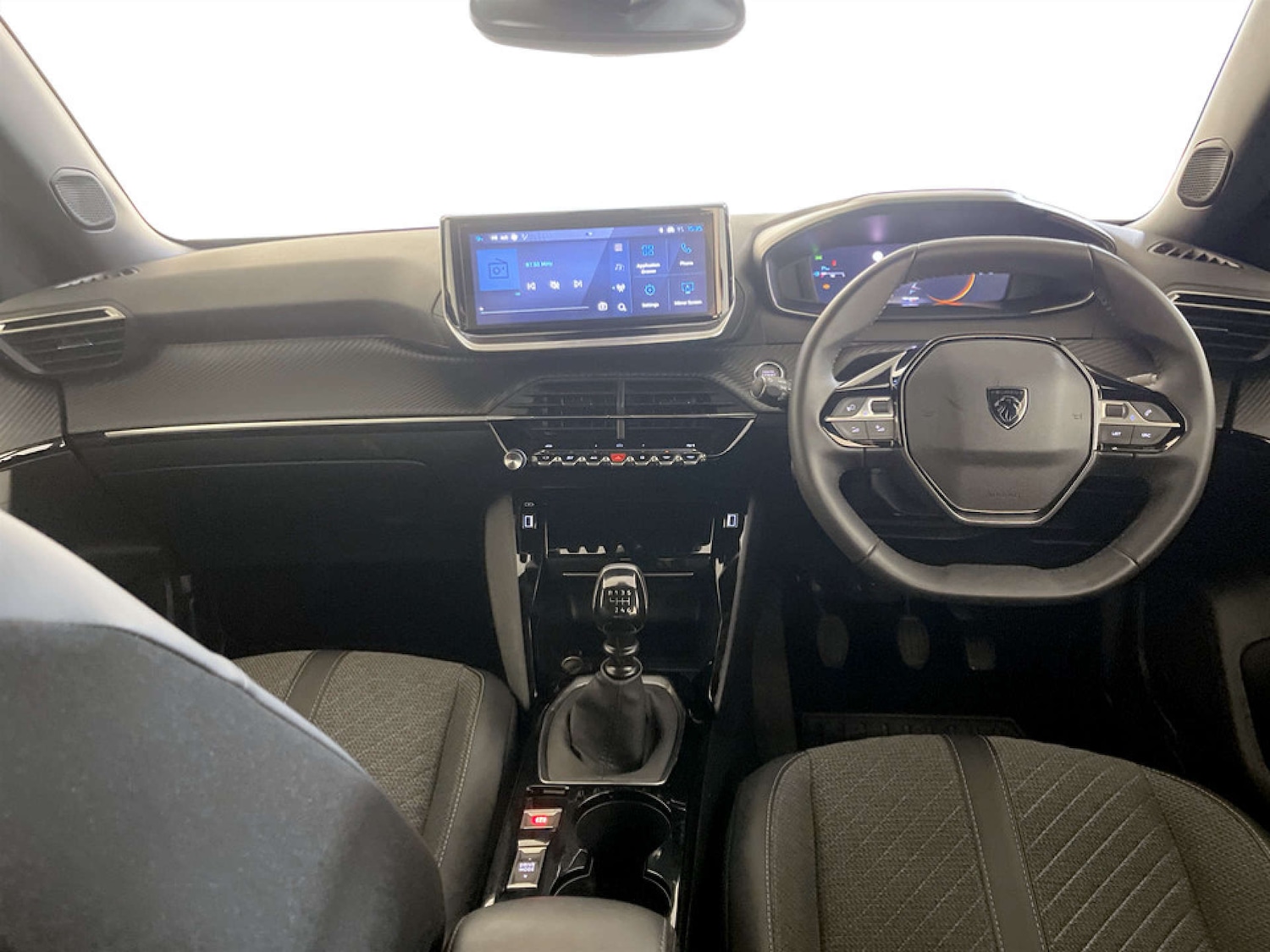 Used Peugeot 2008 2024 for sale - 77578138: Photo 3