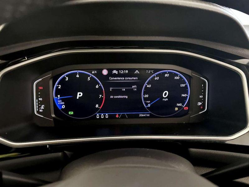 Used Volkswagen T-Roc for sale - 76819180: Photo 19