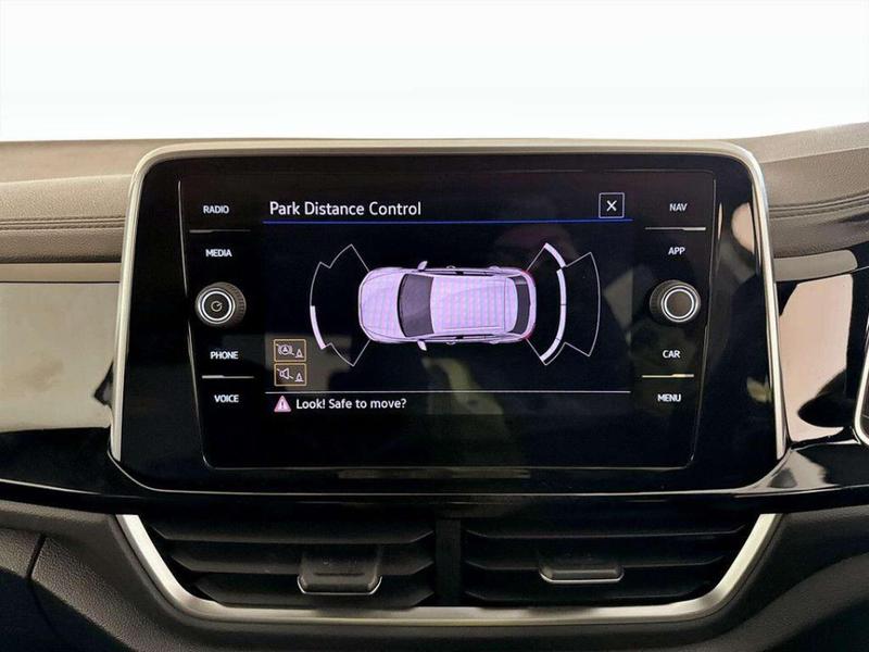 Used Volkswagen T-Roc for sale - 76819180: Photo 21