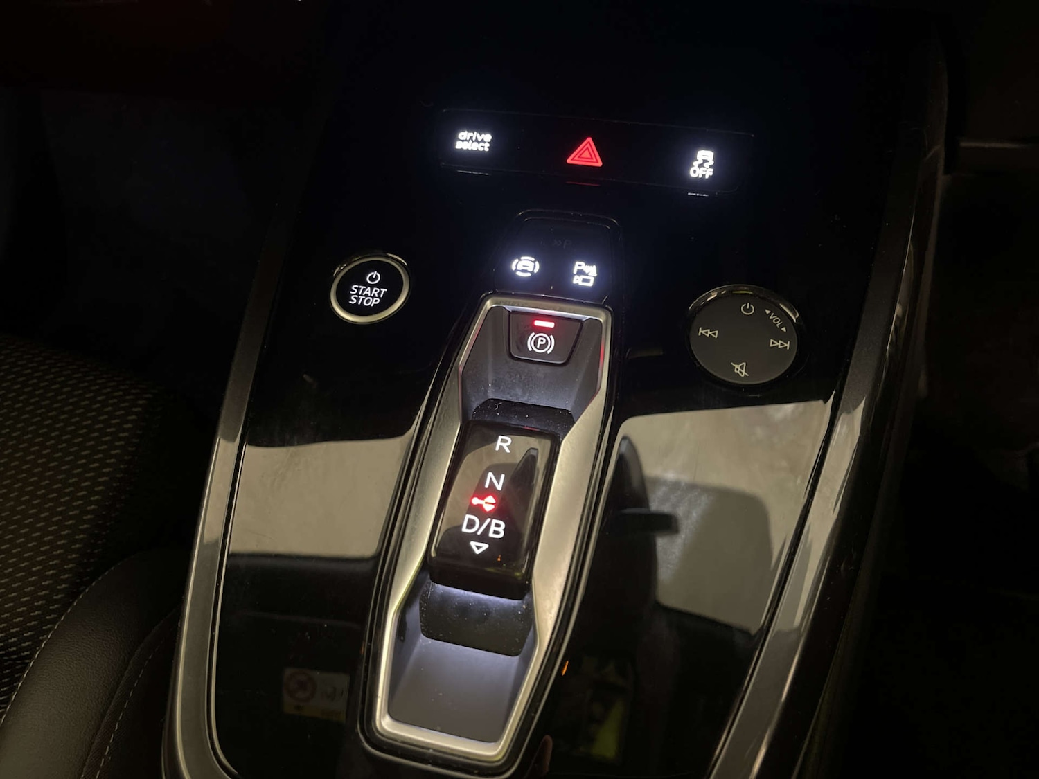 Used Audi Q4 e-tron 2022 for sale - 78016430: Photo 25