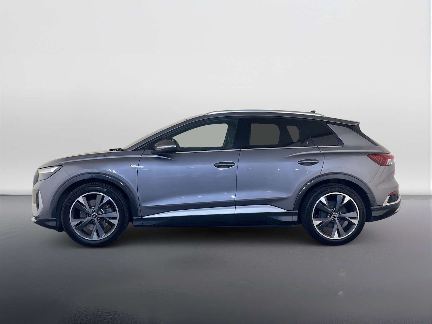 Used Audi Q4 e-tron 2022 for sale - 78016430: Photo 7