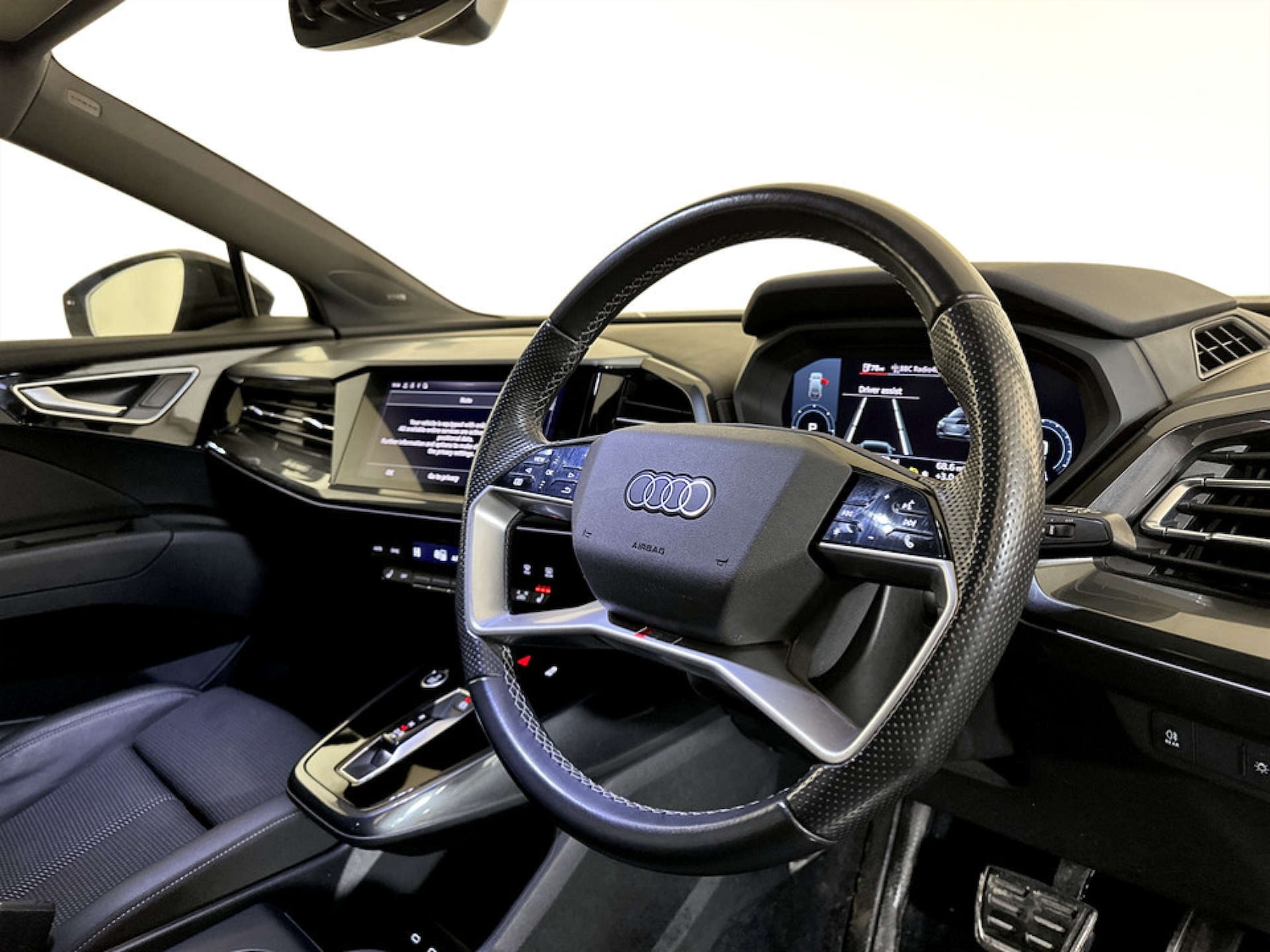 Used Audi Q4 e-tron 2022 for sale - 77185477: Photo 15