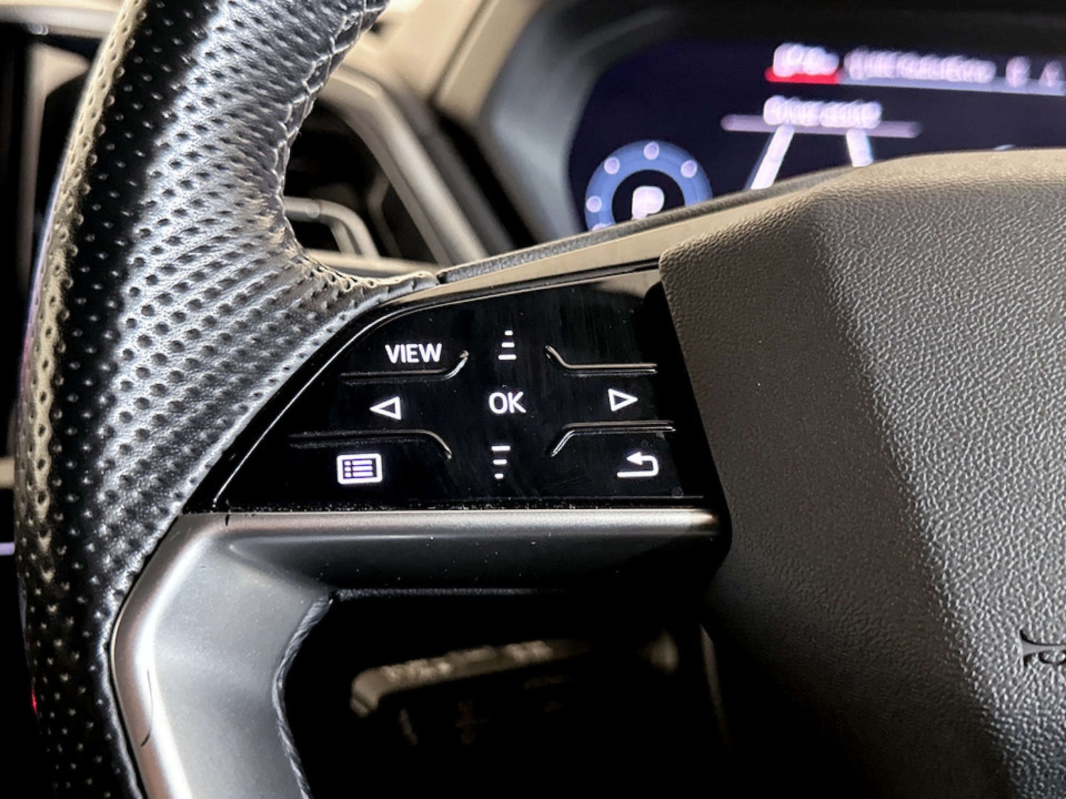 Used Audi Q4 e-tron 2022 for sale - 77185477: Photo 17