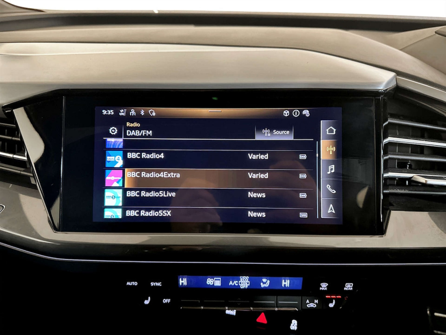 Used Audi Q4 e-tron 2022 for sale - 77185477: Photo 24