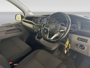 Used Volkswagen Transporter 2023 for sale - 78776384: Photo