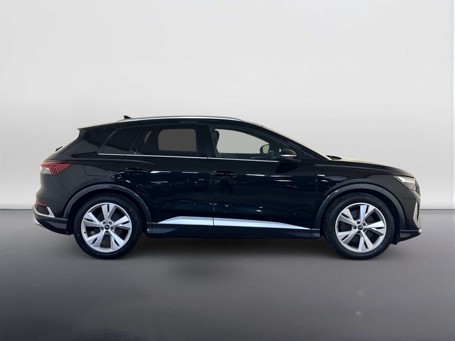 Used Audi Q4 e-tron 2022 for sale - 77988242: Photo 11