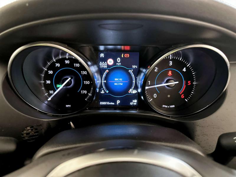 Used Jaguar F-Pace 2019 for sale - 76960943: Photo 17