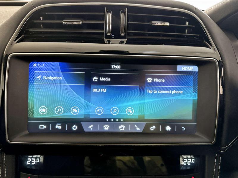 Used Jaguar F-Pace 2019 for sale - 76960943: Photo 21