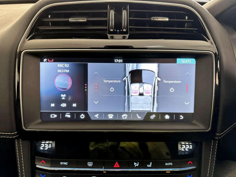 Used Jaguar F-Pace 2019 for sale - 76960943: Photo 22