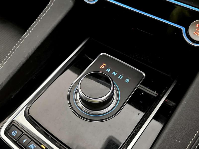 Used Jaguar F-Pace 2019 for sale - 76960943: Photo 25