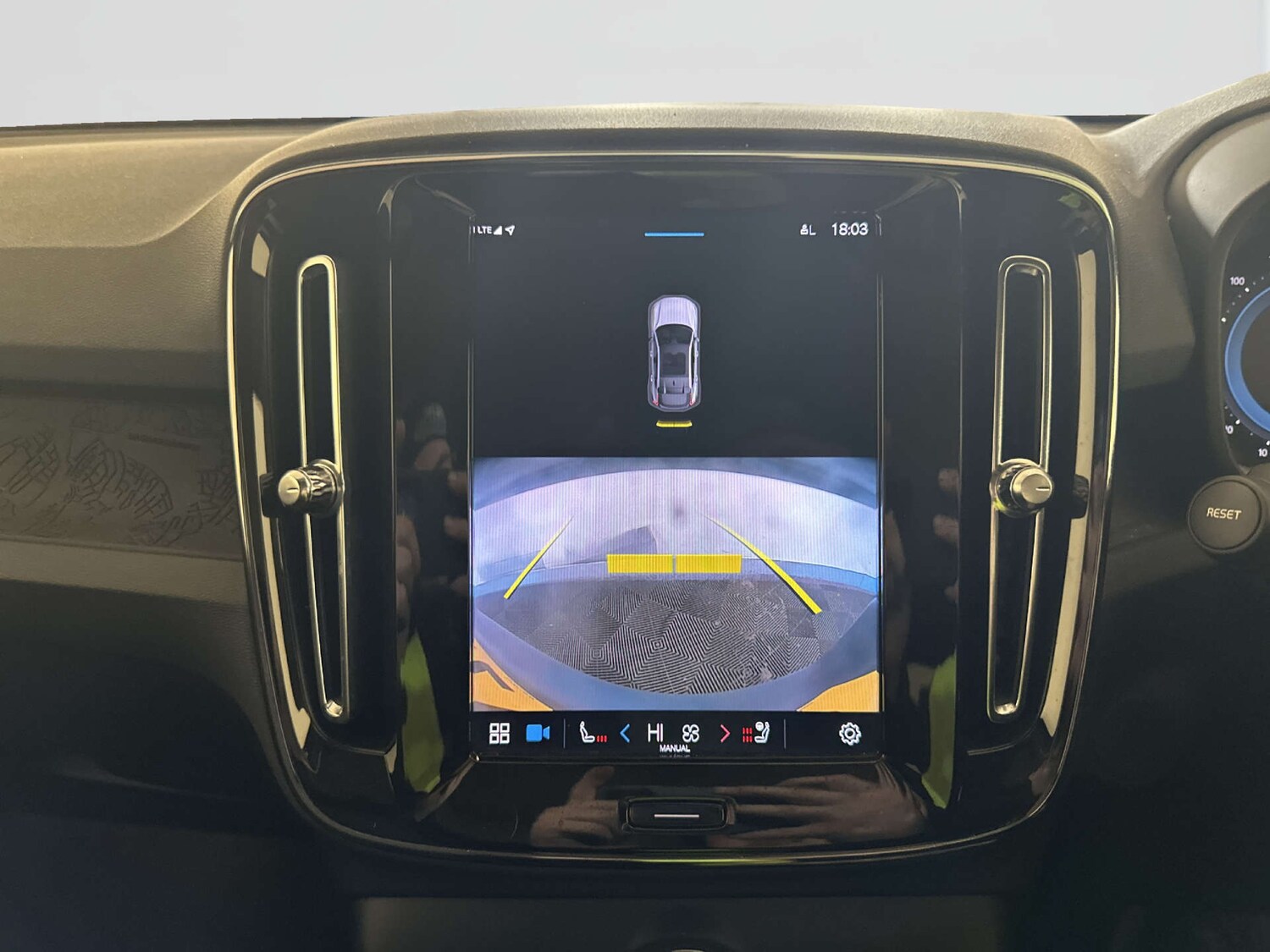 Used Volvo C40 2023 for sale - 77988238: Photo 20