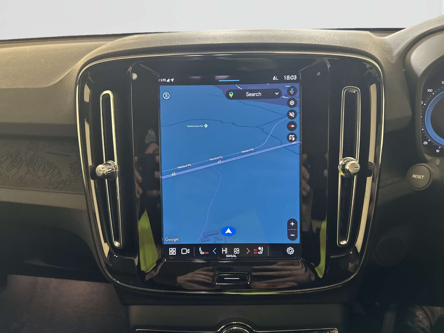 Used Volvo C40 2023 for sale - 77988238: Photo 21