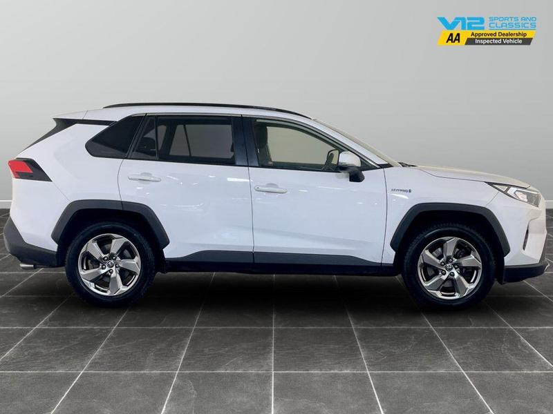 Used Toyota RAV4 2021 for sale - 76415921: Photo 11