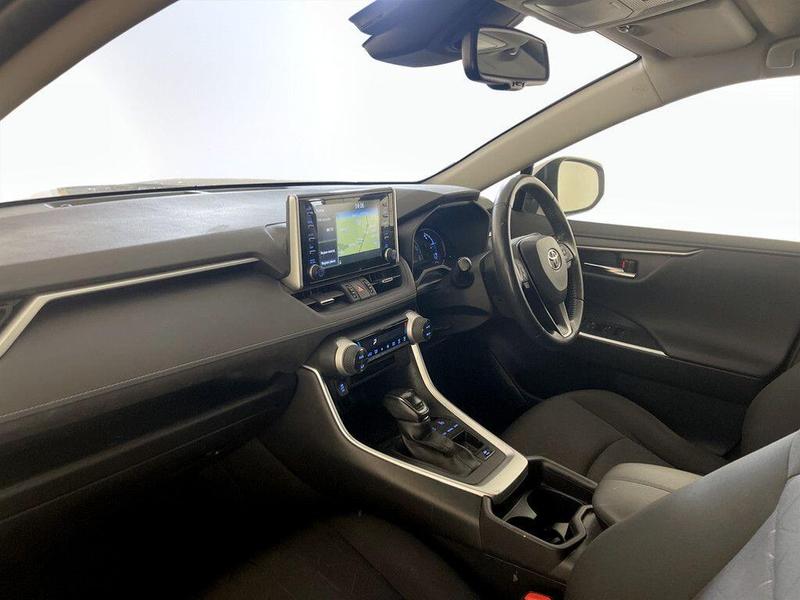 Used Toyota RAV4 2021 for sale - 76415921: Photo 12
