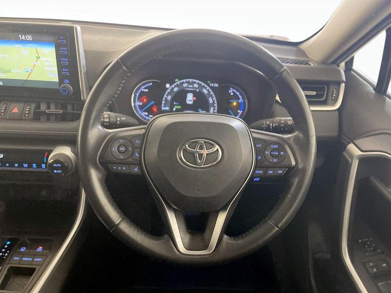 Used Toyota RAV4 2021 for sale - 76415921: Photo 16