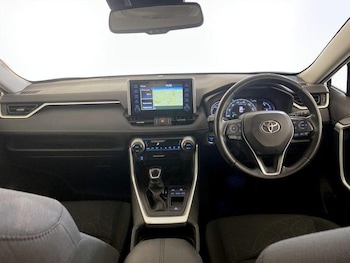 Used Toyota RAV4 2021 for sale - 76415921: Photo