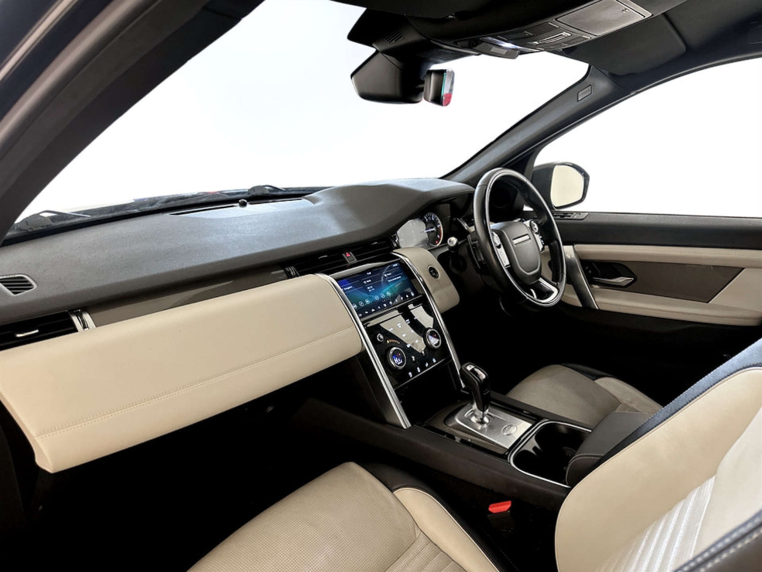 Used Land Rover Discovery Sport 2020 for sale - 77185456: Photo 12