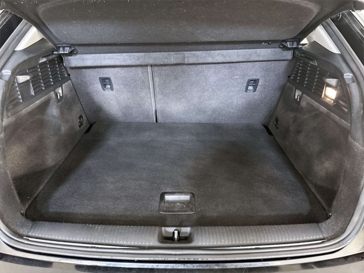 Used Audi Q2 2017 for sale - 77490175: Photo 15