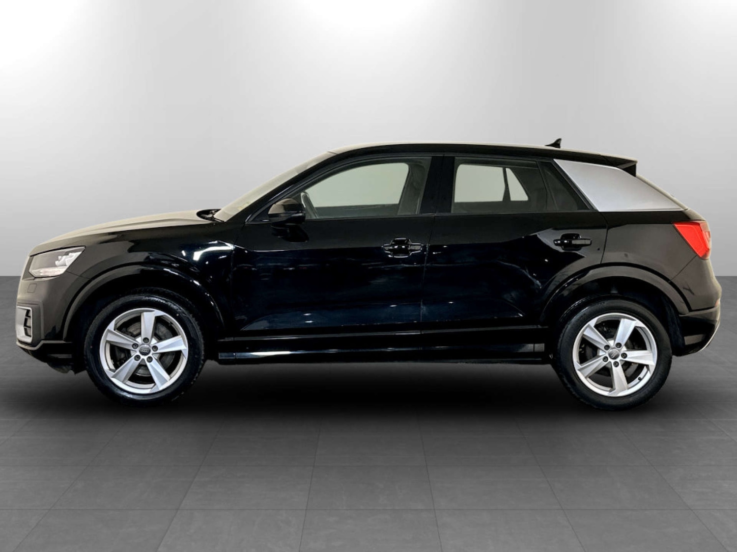 Used Audi Q2 2017 for sale - 77490175: Photo 7