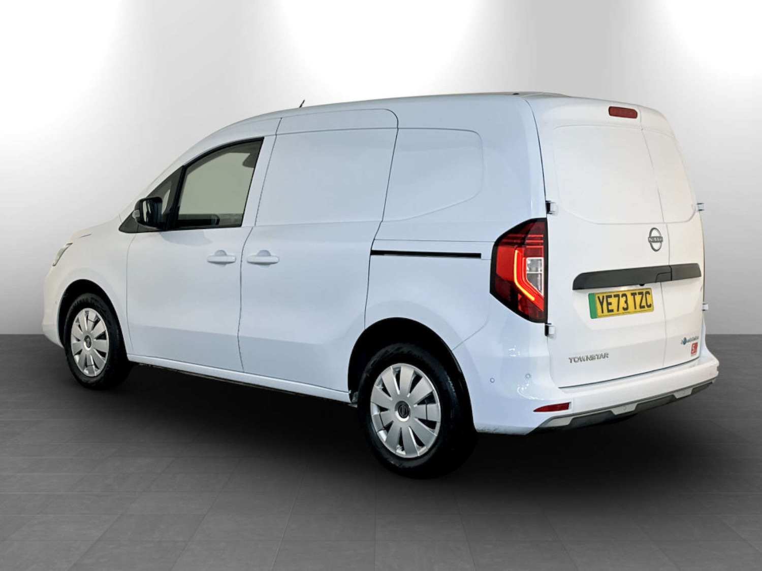 Used Nissan Other 2023 for sale - 77406136: Photo 7