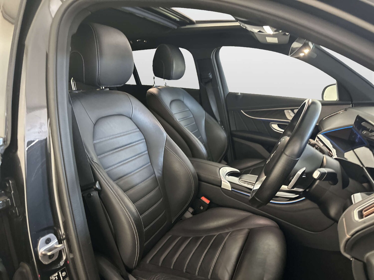 Used Mercedes-Benz EQC 2022 for sale - 77963172: Photo 13