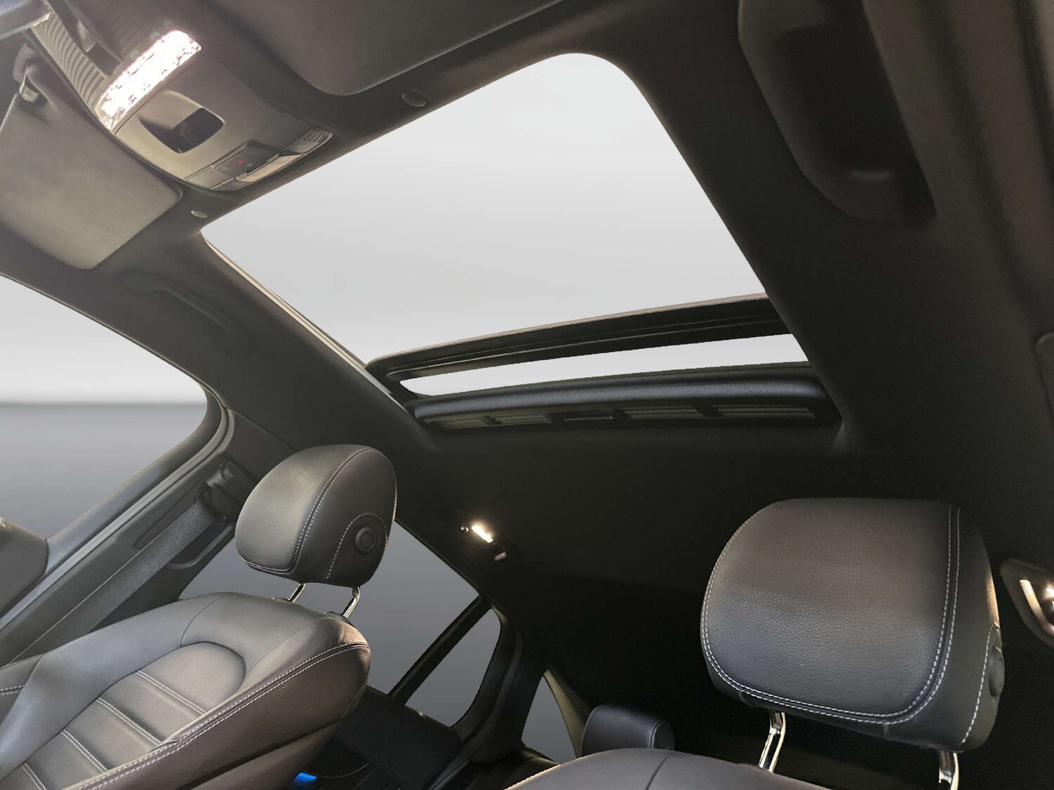 Used Mercedes-Benz EQC 2022 for sale - 77963172: Photo 14