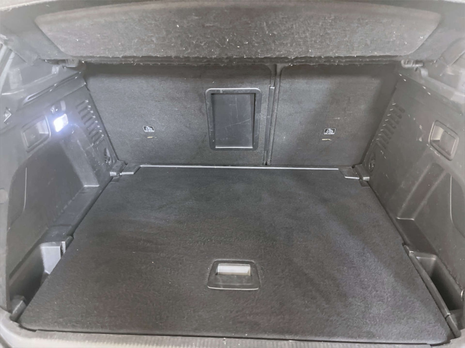 Used Peugeot 3008 2018 for sale - 77262808: Photo 16