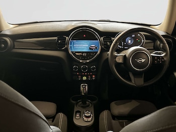 Used MINI Hatch 2021 for sale - 78094507: Photo