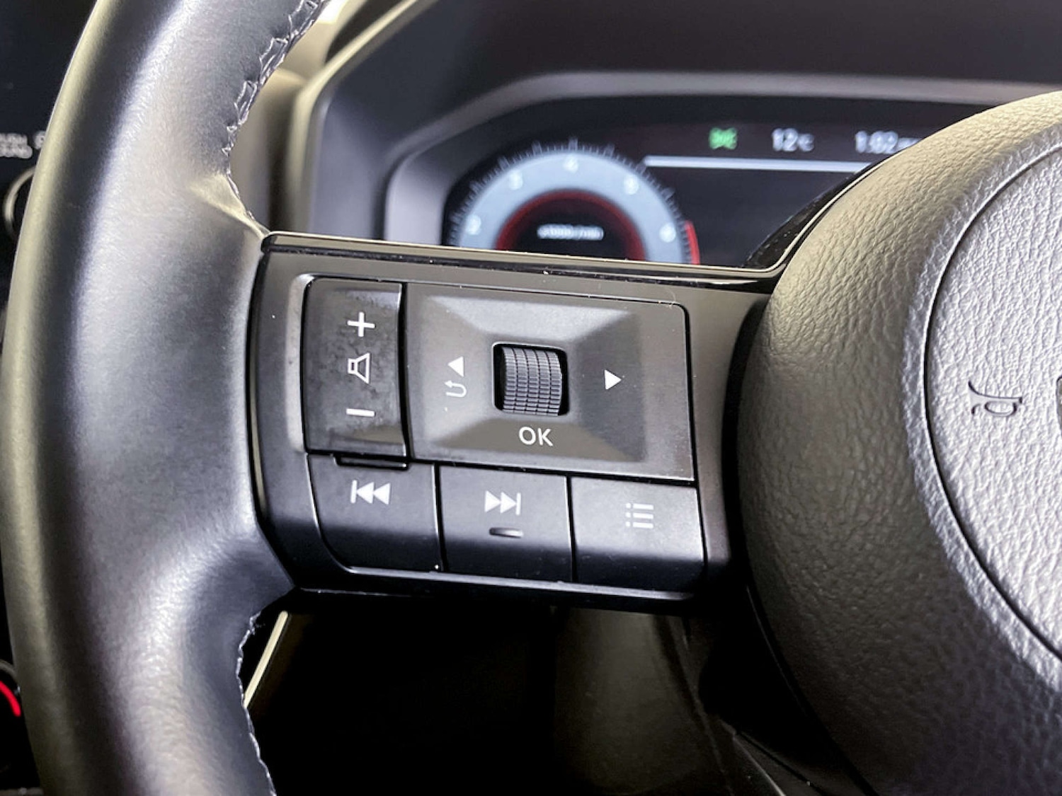 Used Nissan Qashqai 2021 for sale - 77185412: Photo 18