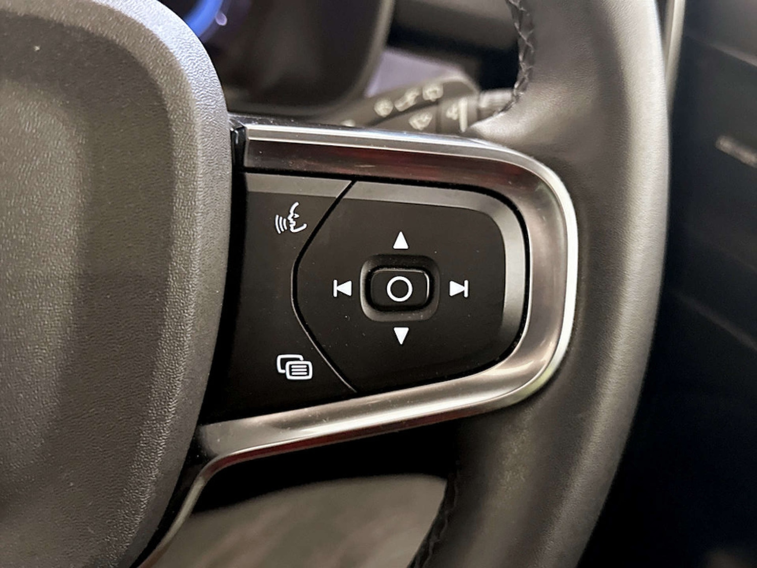 Used Volvo XC40 2022 for sale - 77420203: Photo 19